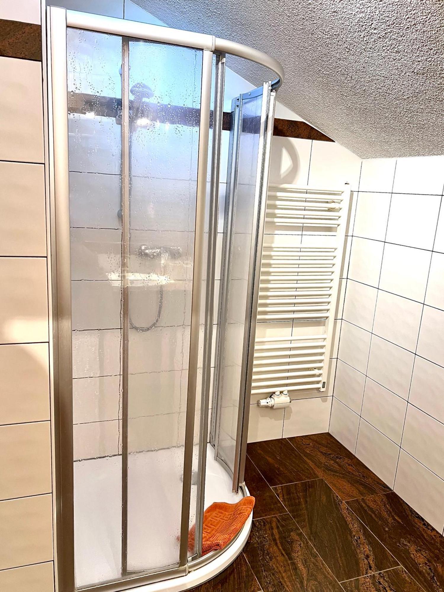 ビショフスホーフェン Bio Alpenhof Rostattヴィラ エクステリア 写真
